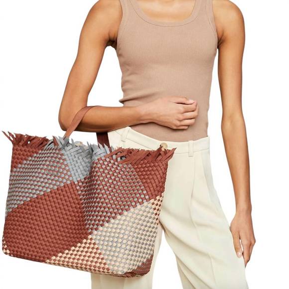 NEW NAGHEDI women's havana beach tote graphic geo bag in taos - Picture 3 of 4